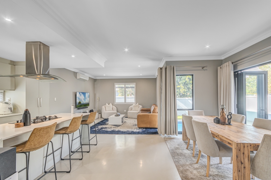 3 Bedroom Property for Sale in Broadacres Gauteng
