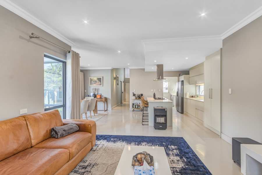 3 Bedroom Property for Sale in Broadacres Gauteng