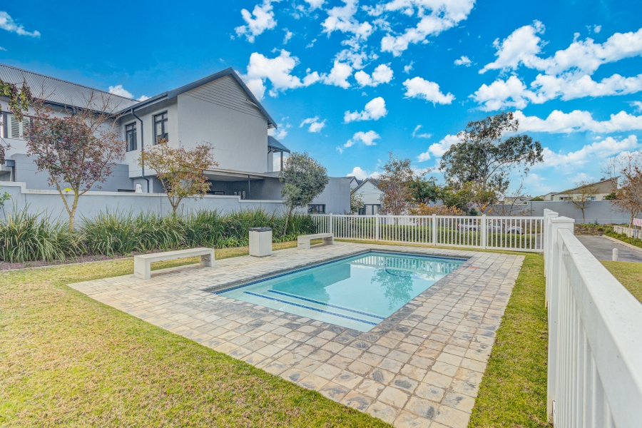 3 Bedroom Property for Sale in Broadacres Gauteng