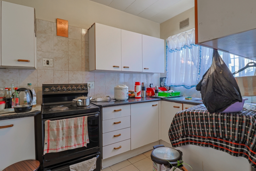 2 Bedroom Property for Sale in Haddon Gauteng
