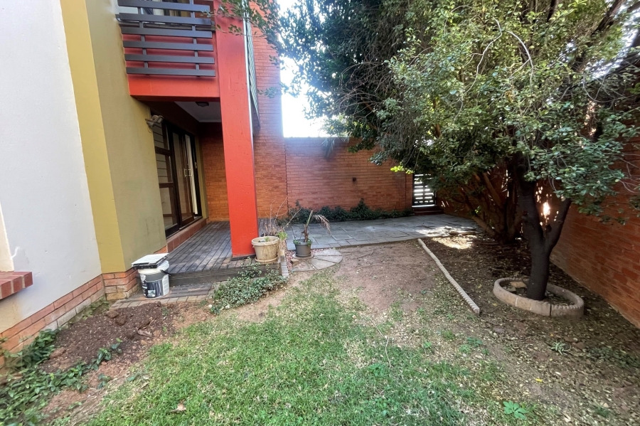 2 Bedroom Property for Sale in Fourways Gauteng