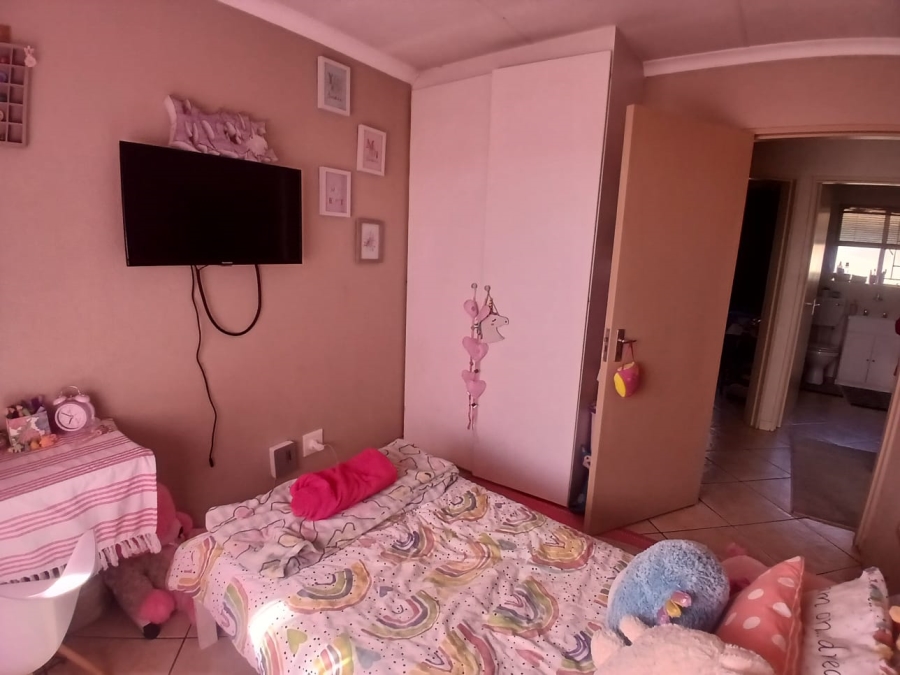 3 Bedroom Property for Sale in Terenure Gauteng