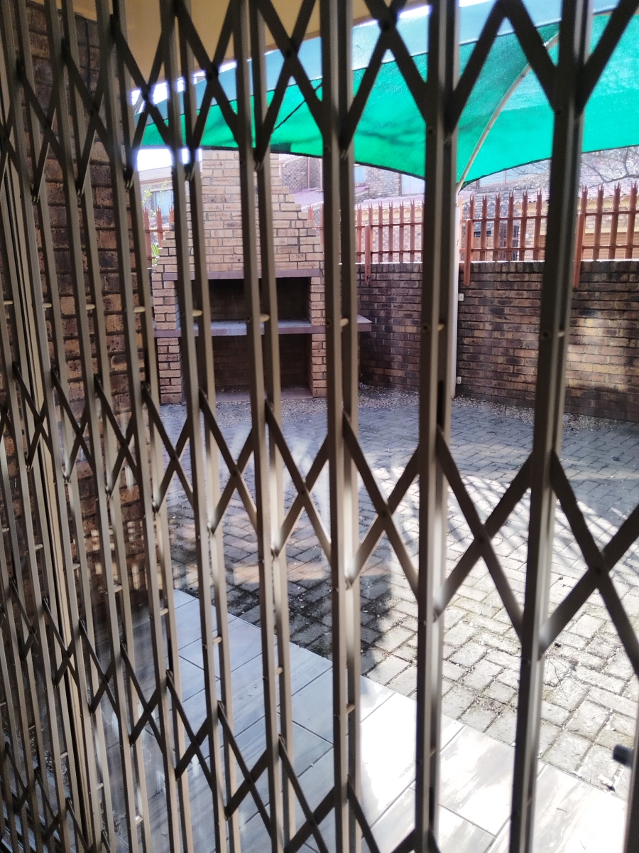 3 Bedroom Property for Sale in Vanderbijlpark CE 3 Gauteng