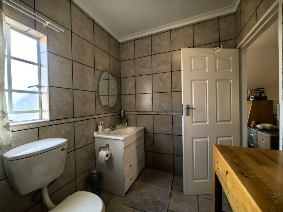 2 Bedroom Property for Sale in Sonneglans Gauteng