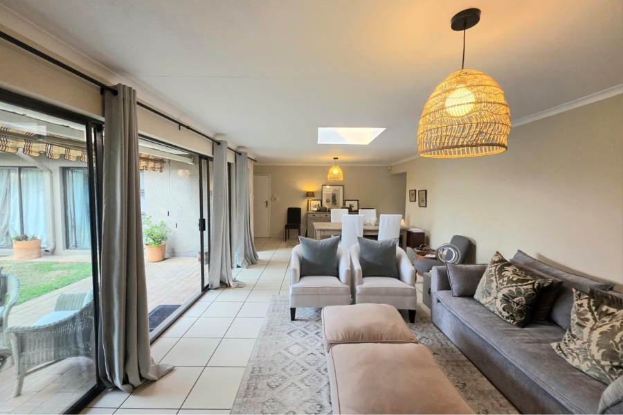 To Let 2 Bedroom Property for Rent in Paulshof Gauteng