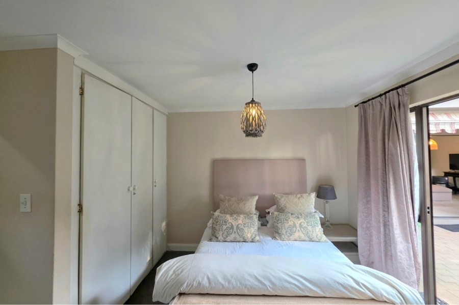 To Let 2 Bedroom Property for Rent in Paulshof Gauteng