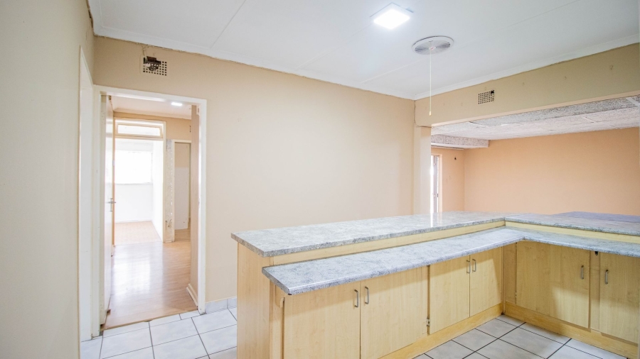 5 Bedroom Property for Sale in Impala Park Gauteng