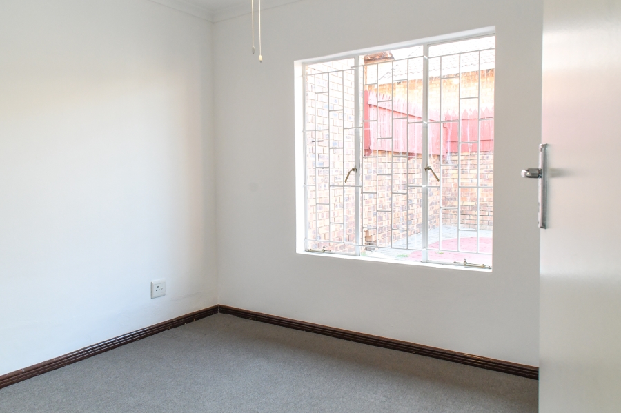 3 Bedroom Property for Sale in Princess A H Gauteng