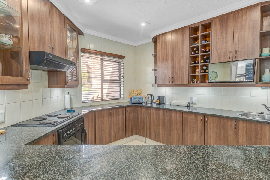 3 Bedroom Property for Sale in North Riding Gauteng