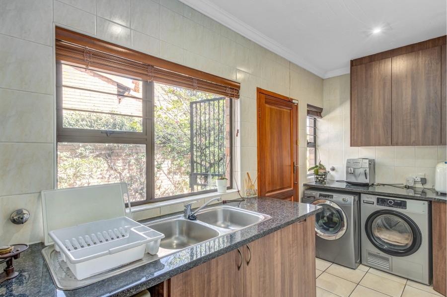 3 Bedroom Property for Sale in North Riding Gauteng