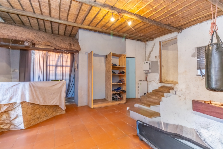 4 Bedroom Property for Sale in Roodekrans Gauteng