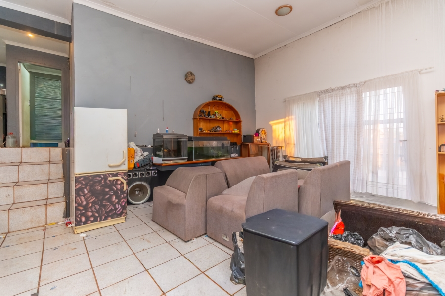 4 Bedroom Property for Sale in Roodekrans Gauteng