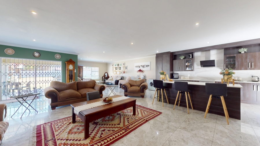 3 Bedroom Property for Sale in Farrarmere Gauteng