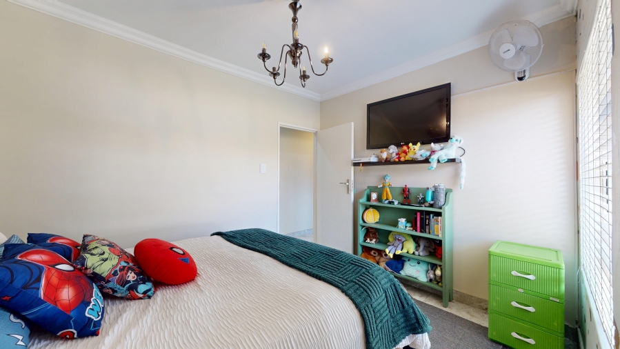 3 Bedroom Property for Sale in Farrarmere Gauteng