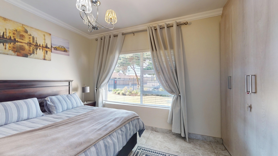 3 Bedroom Property for Sale in Farrarmere Gauteng