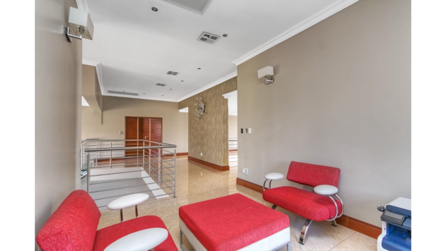 5 Bedroom Property for Sale in Blue Valley Golf Estate Gauteng