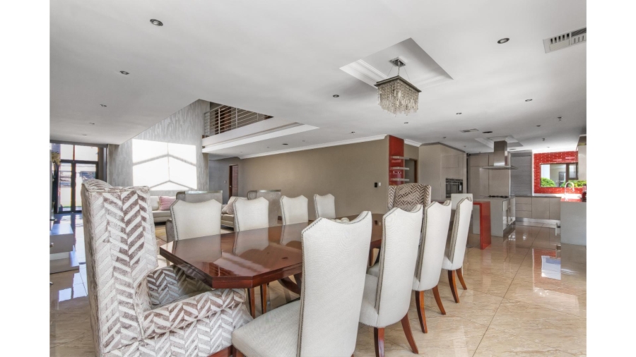 5 Bedroom Property for Sale in Blue Valley Golf Estate Gauteng