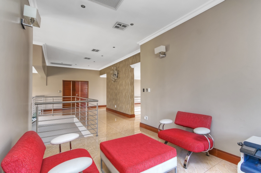 5 Bedroom Property for Sale in Blue Valley Golf Estate Gauteng