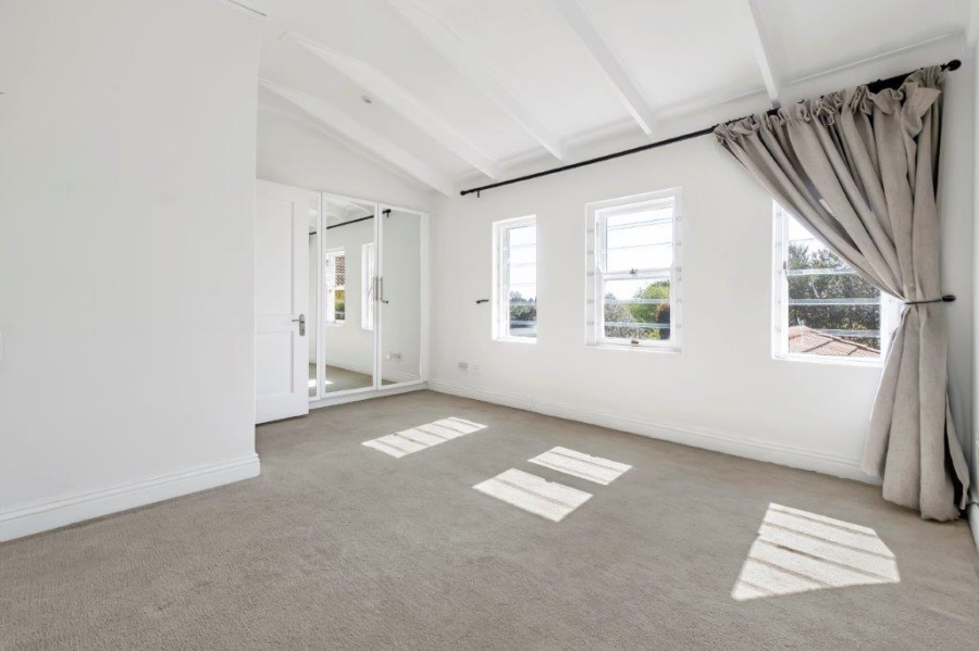 3 Bedroom Property for Sale in Bryanston Gauteng
