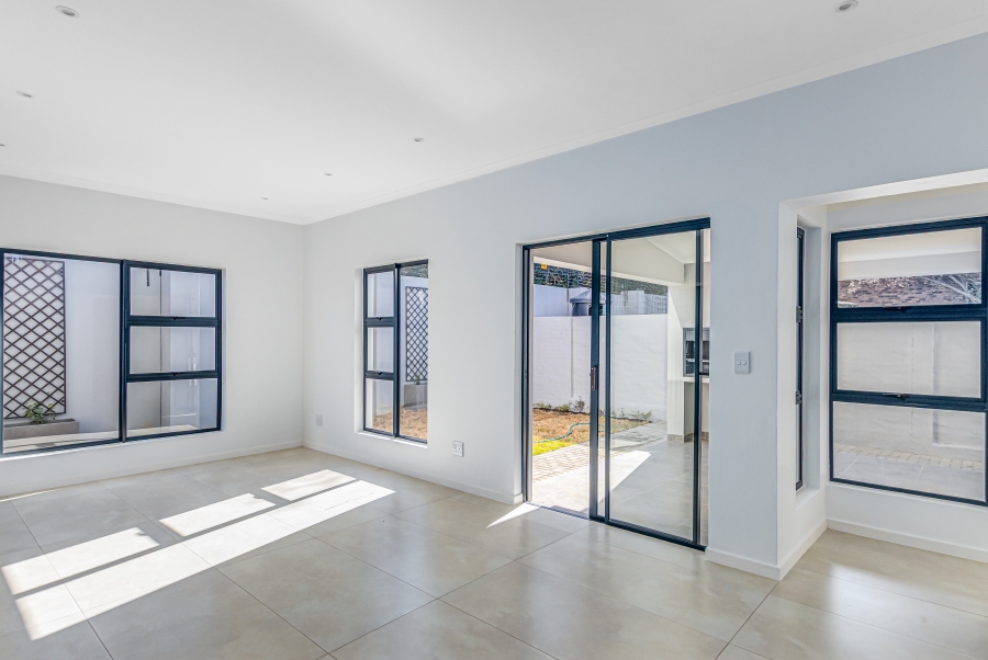 3 Bedroom Property for Sale in Fourways Gauteng