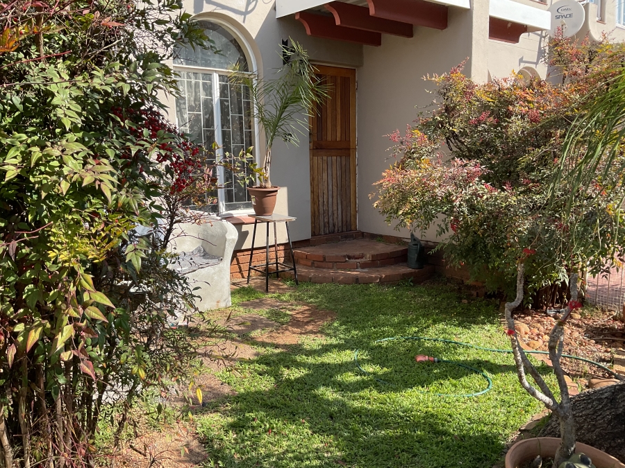 2 Bedroom Property for Sale in Kilner Park Gauteng