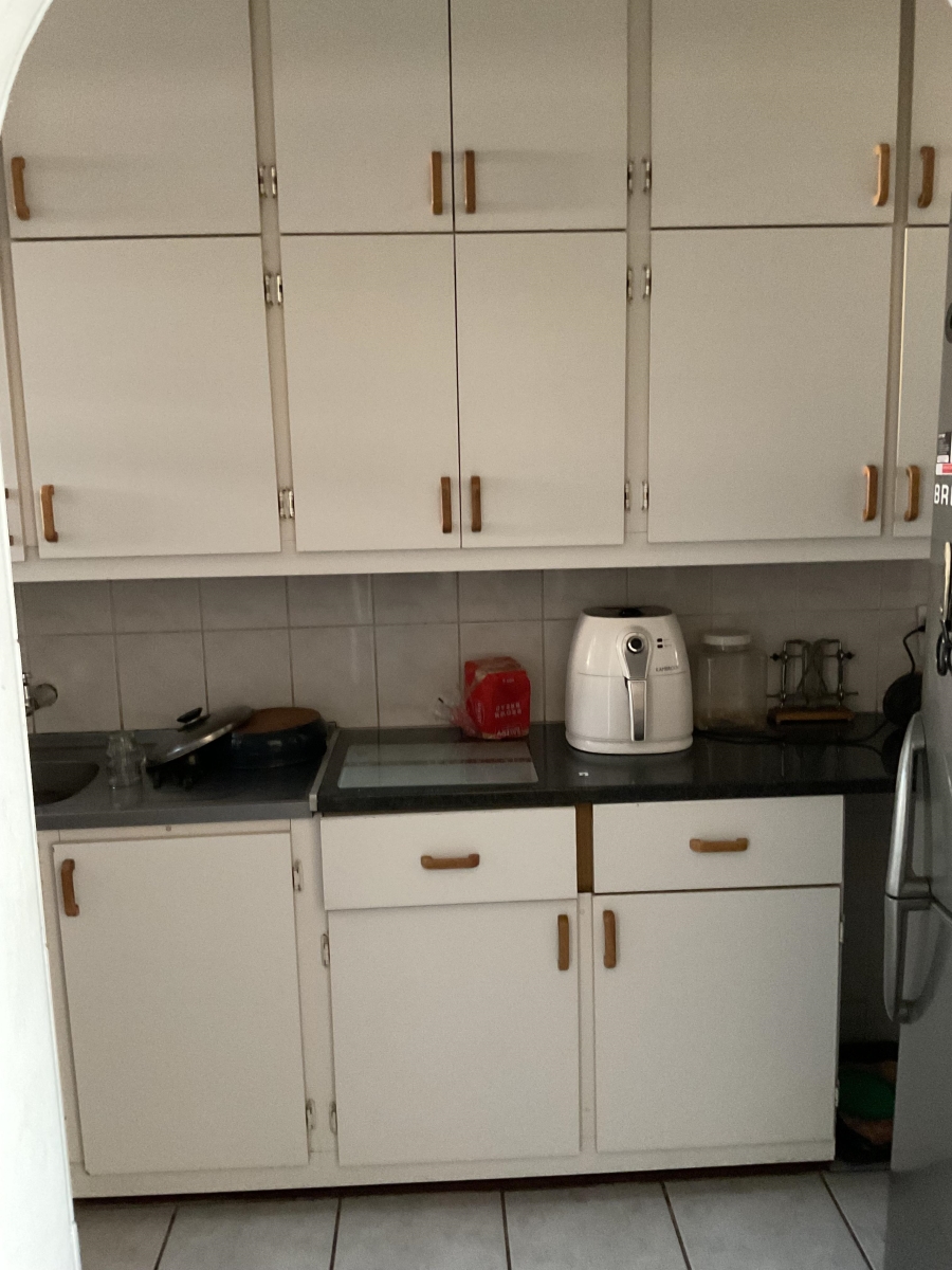 2 Bedroom Property for Sale in Kilner Park Gauteng