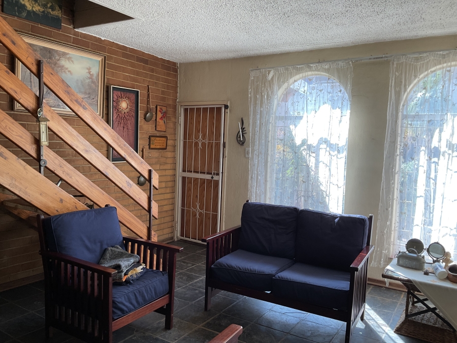 2 Bedroom Property for Sale in Kilner Park Gauteng