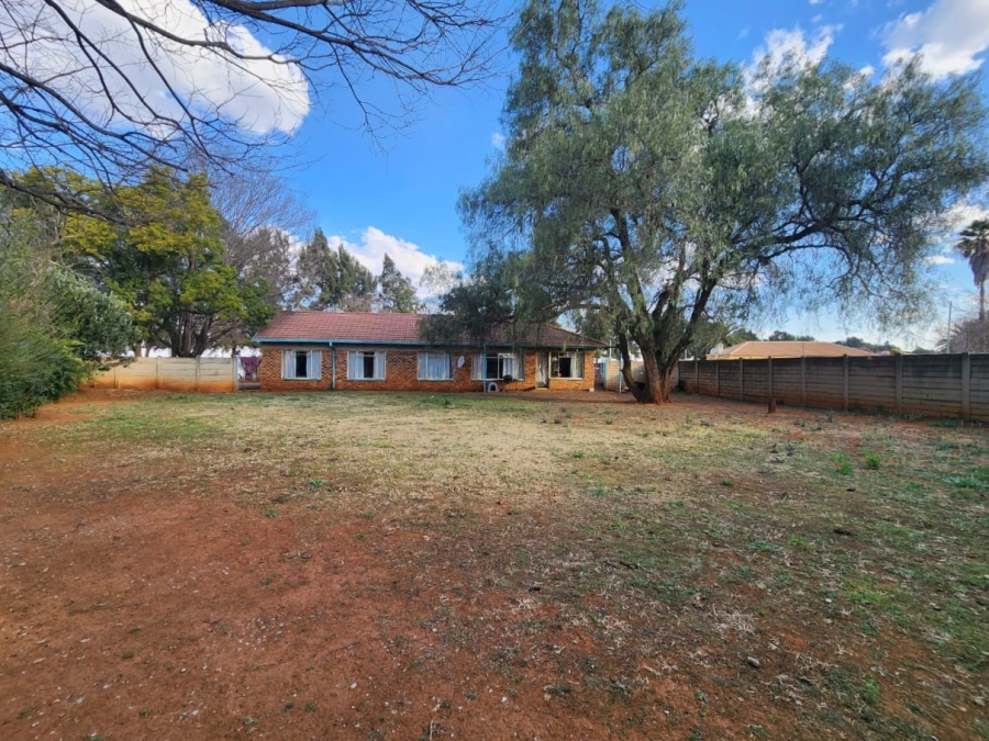 4 Bedroom Property for Sale in Arcon Park Gauteng
