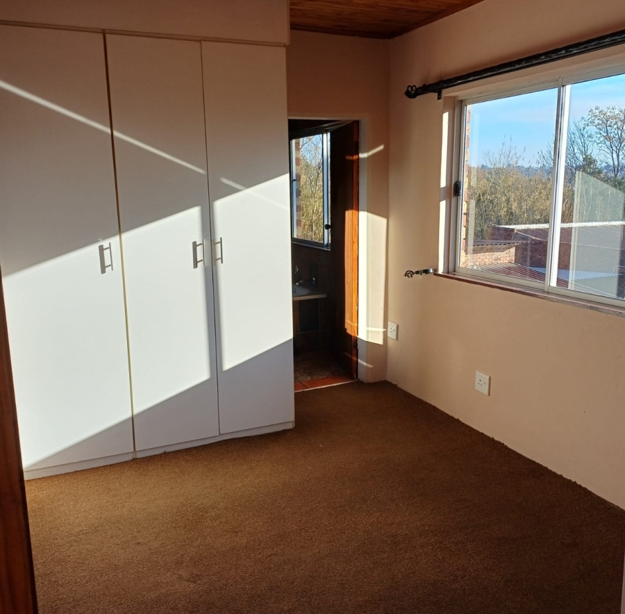 To Let 2 Bedroom Property for Rent in Glen Austin Gauteng