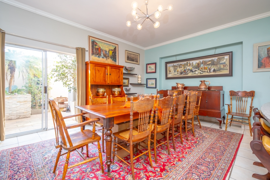 8 Bedroom Property for Sale in Emmarentia Gauteng