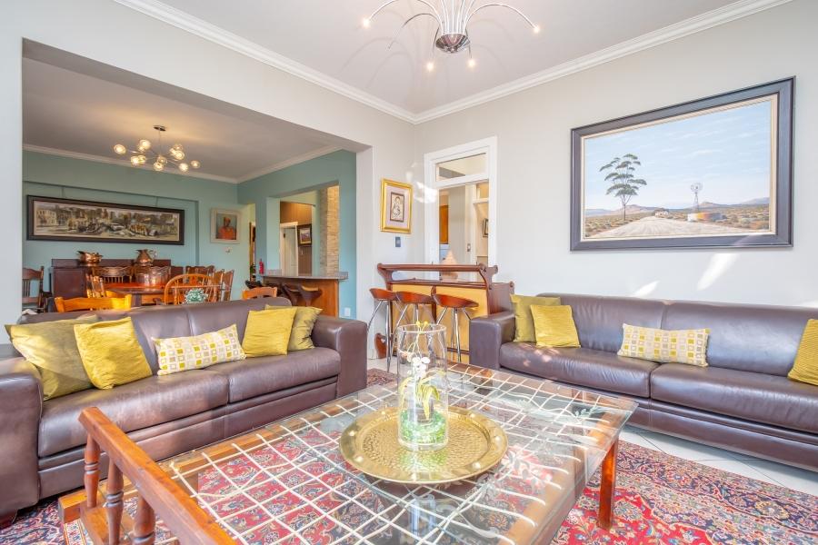 8 Bedroom Property for Sale in Emmarentia Gauteng