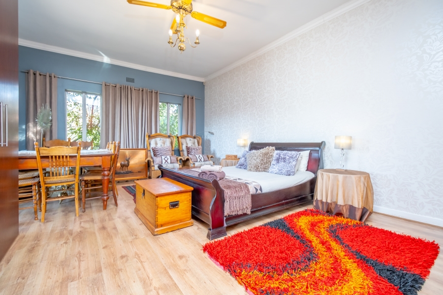 8 Bedroom Property for Sale in Emmarentia Gauteng