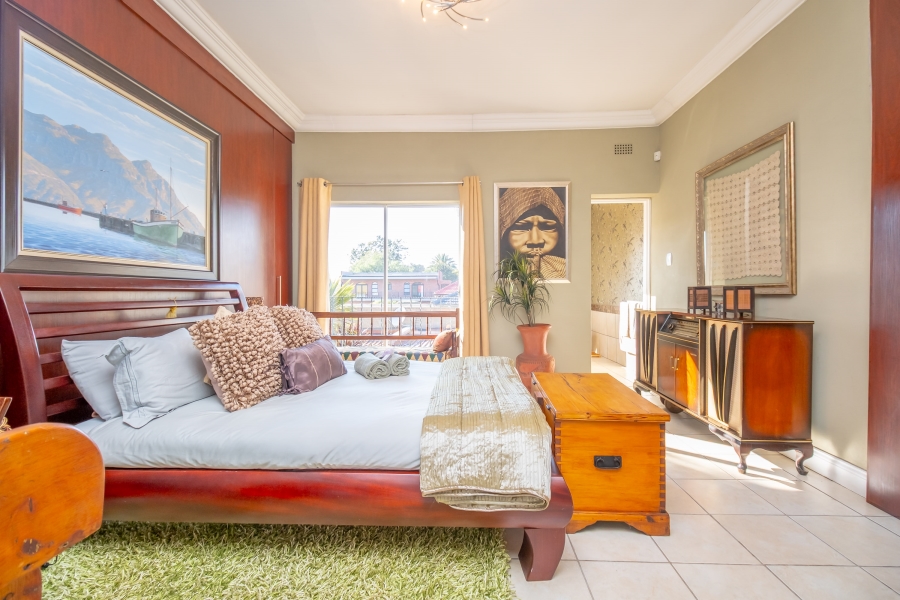 8 Bedroom Property for Sale in Emmarentia Gauteng