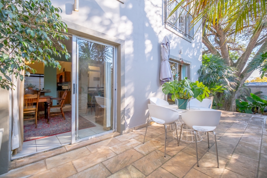 8 Bedroom Property for Sale in Emmarentia Gauteng