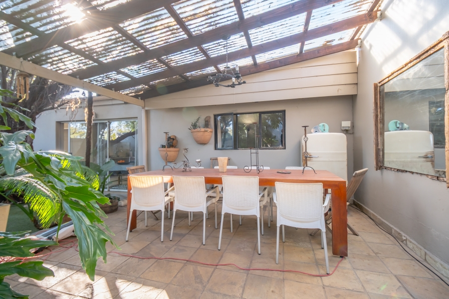 8 Bedroom Property for Sale in Emmarentia Gauteng