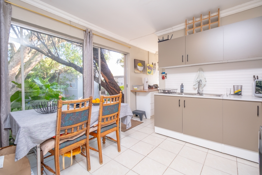 8 Bedroom Property for Sale in Emmarentia Gauteng