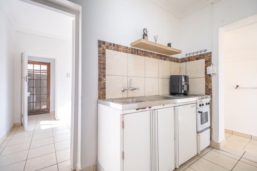 8 Bedroom Property for Sale in Emmarentia Gauteng