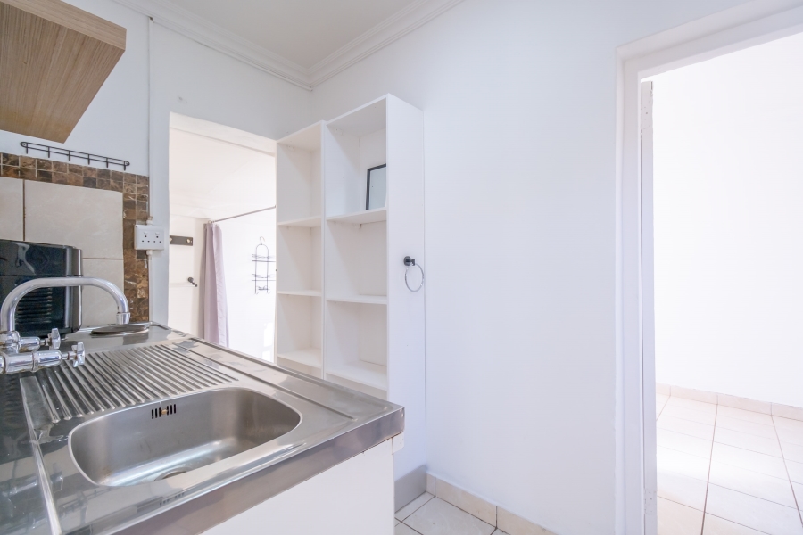 8 Bedroom Property for Sale in Emmarentia Gauteng