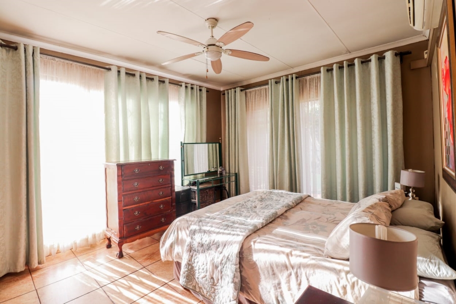 3 Bedroom Property for Sale in Esther Park Gauteng