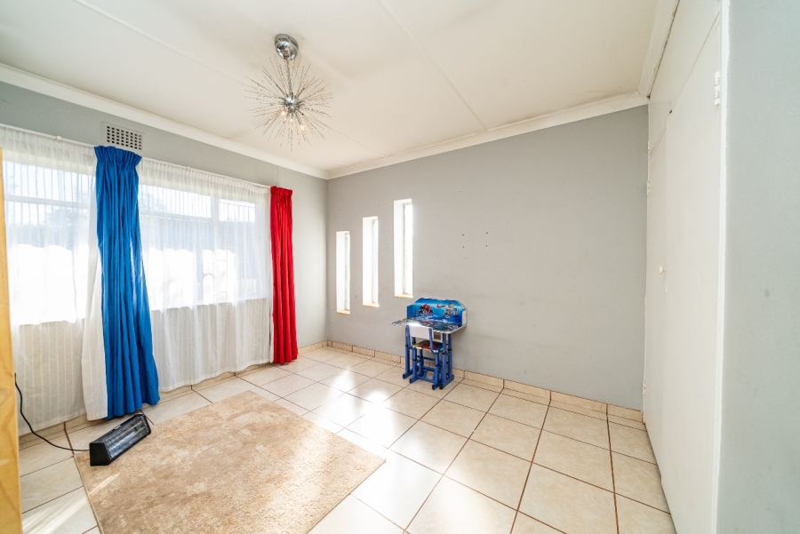 4 Bedroom Property for Sale in Casseldale Gauteng