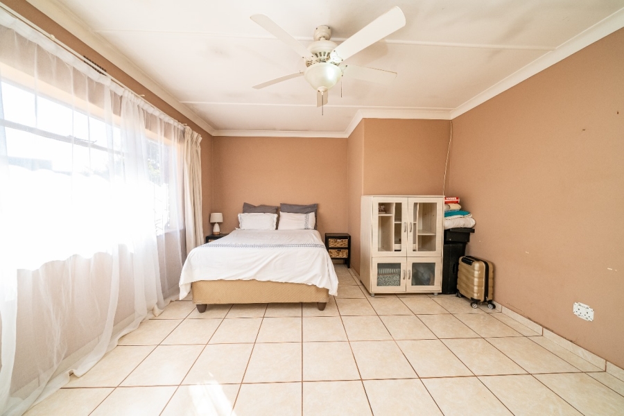 4 Bedroom Property for Sale in Casseldale Gauteng