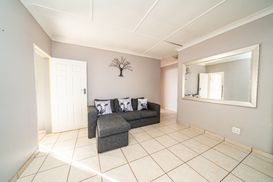 4 Bedroom Property for Sale in Casseldale Gauteng