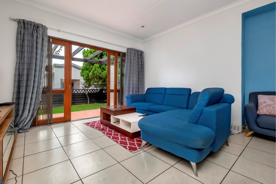 2 Bedroom Property for Sale in Paulshof Gauteng