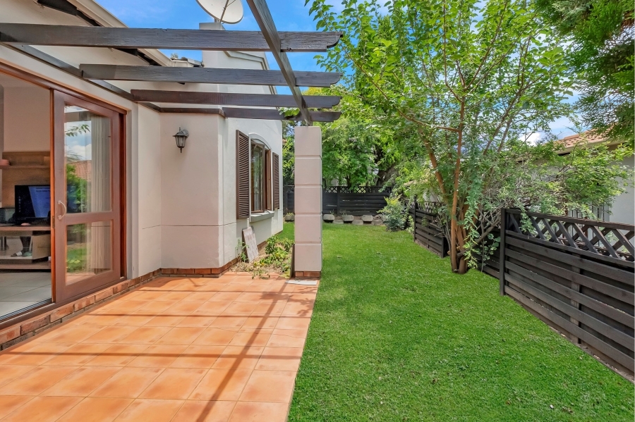 2 Bedroom Property for Sale in Paulshof Gauteng