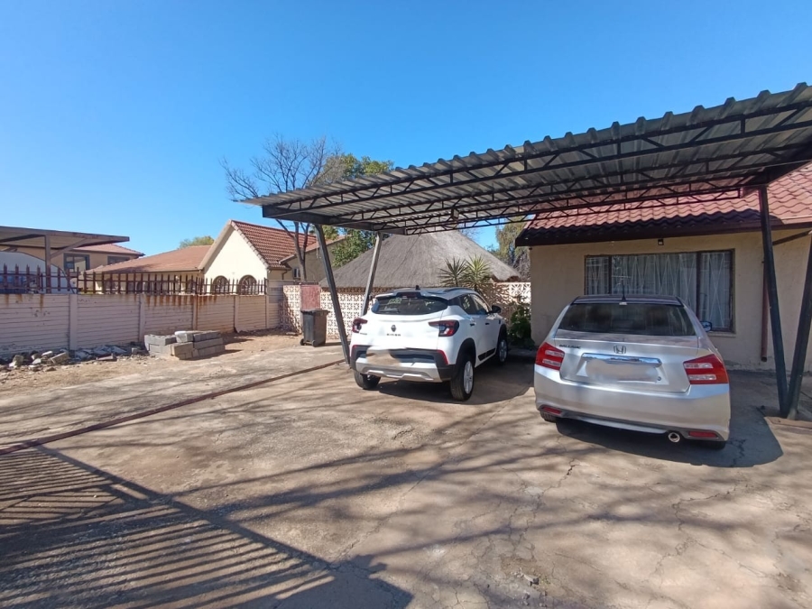 3 Bedroom Property for Sale in Raceview Gauteng