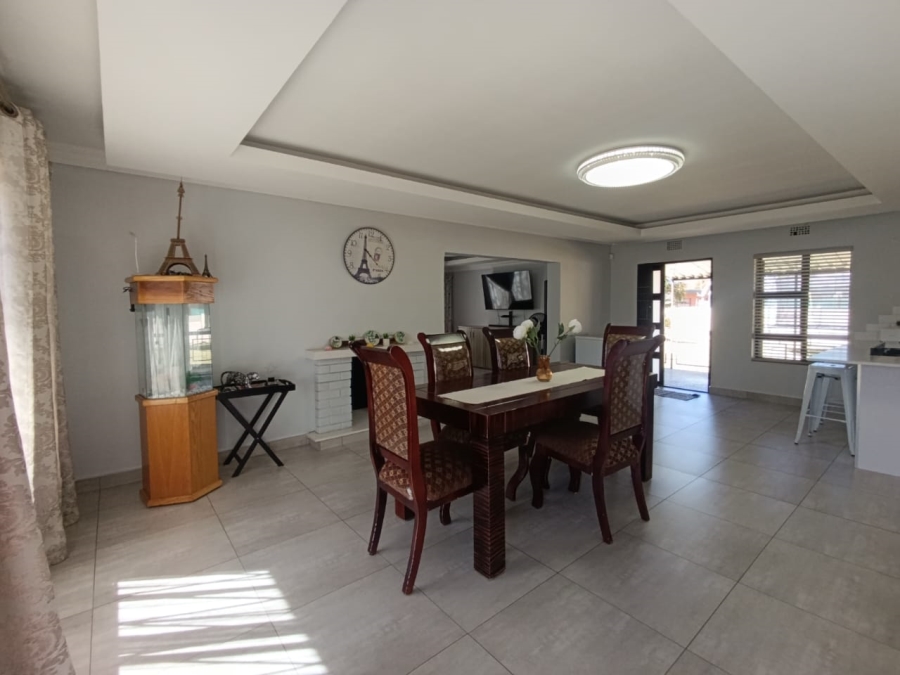 3 Bedroom Property for Sale in Raceview Gauteng