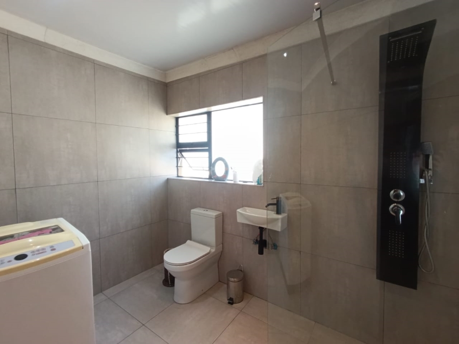 3 Bedroom Property for Sale in Raceview Gauteng