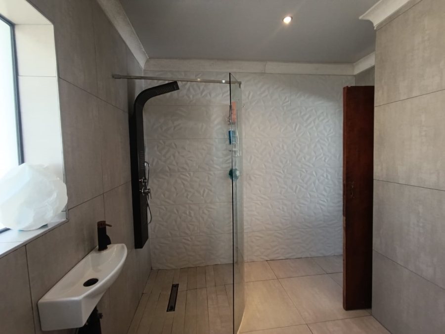 3 Bedroom Property for Sale in Raceview Gauteng