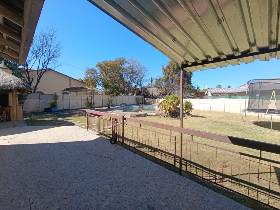 3 Bedroom Property for Sale in Raceview Gauteng