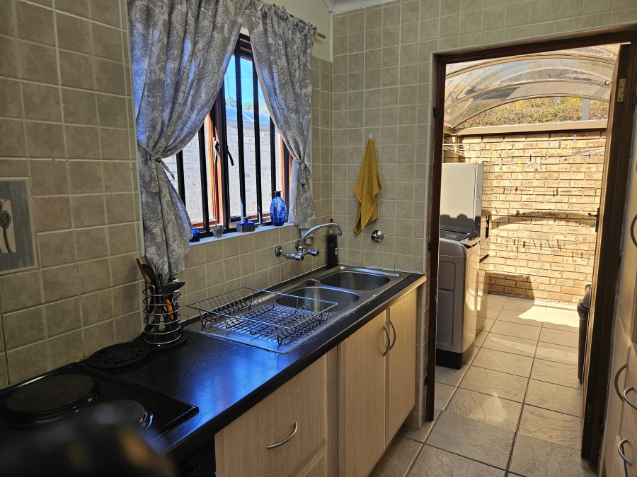 3 Bedroom Property for Sale in Noordheuwel Gauteng